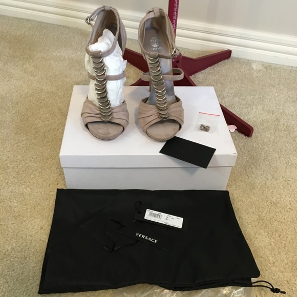 BNIB Versace sandal - size 9.5 - Picture 4 of 13
